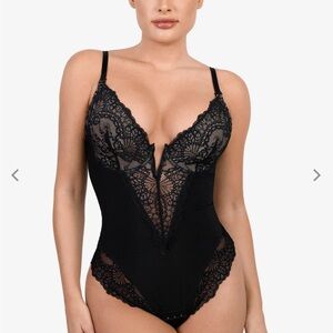 NWT Popi Lush Deep-V Neck Lace Shapewear Bodysuit in Black